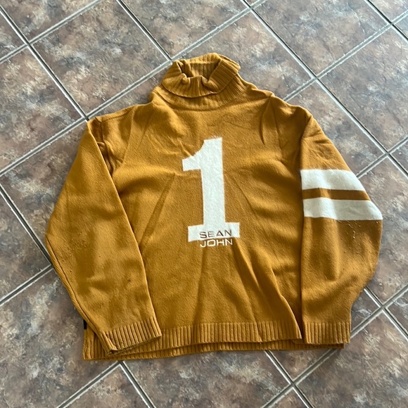 Sean John Long Sleeve Sweater - Picture 1 of 3